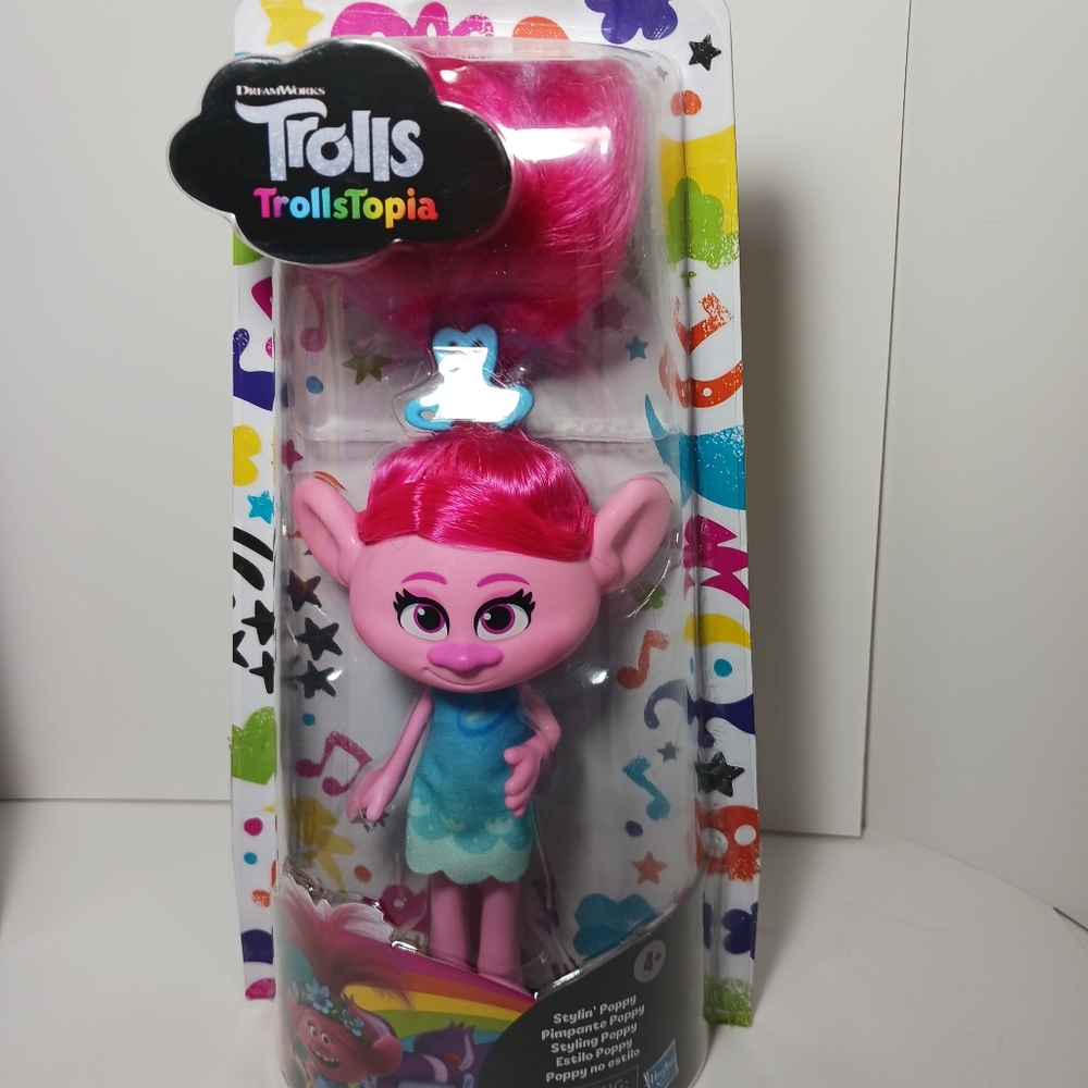 Trolls Trolltopia Stylin' Poppy New  Dreamworks